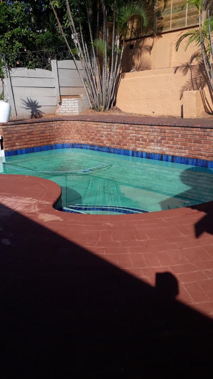 Dyna Guest House Durban Exterior foto